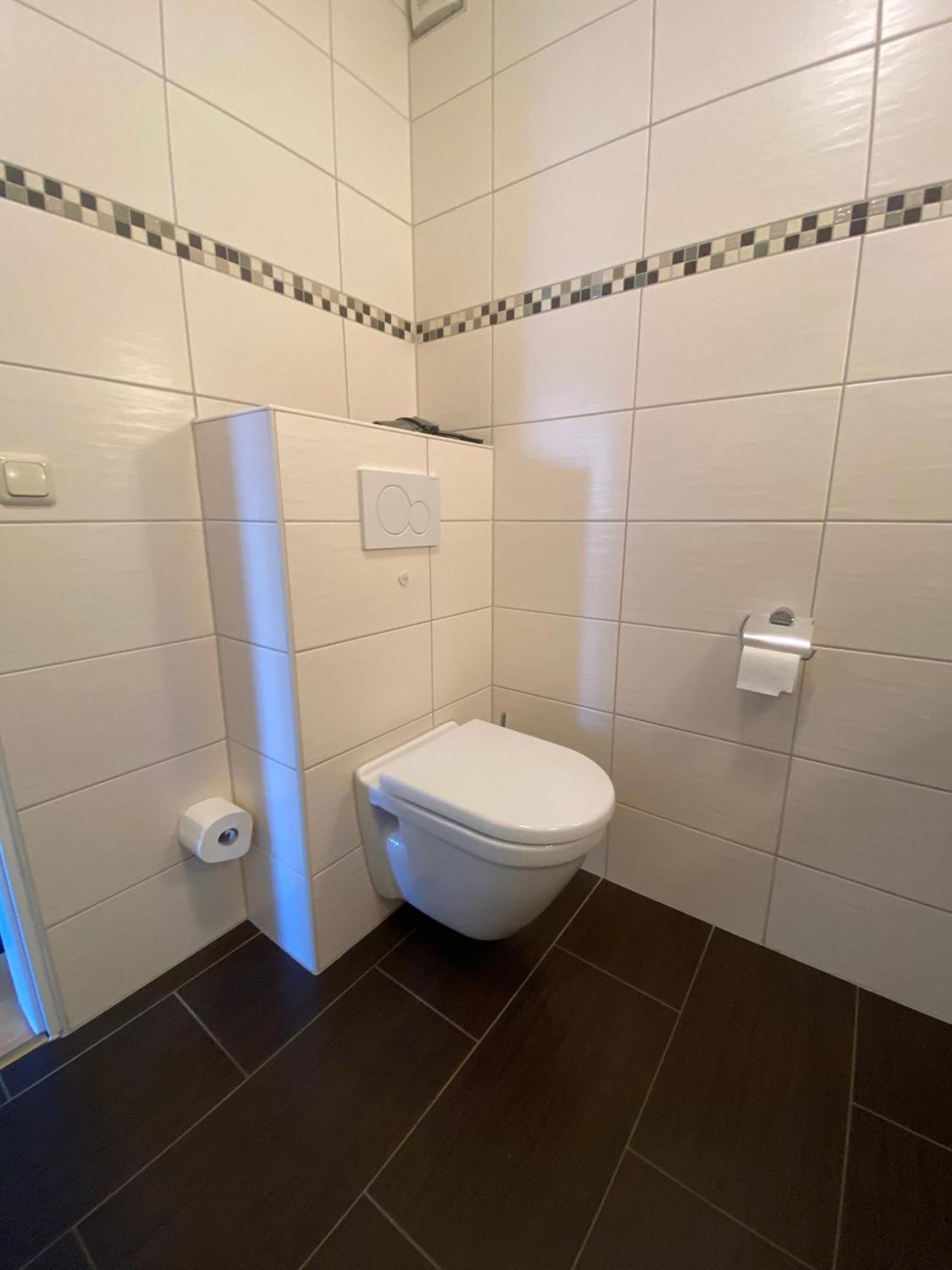Leybuchthus Apartment Греетзиел Екстериор снимка